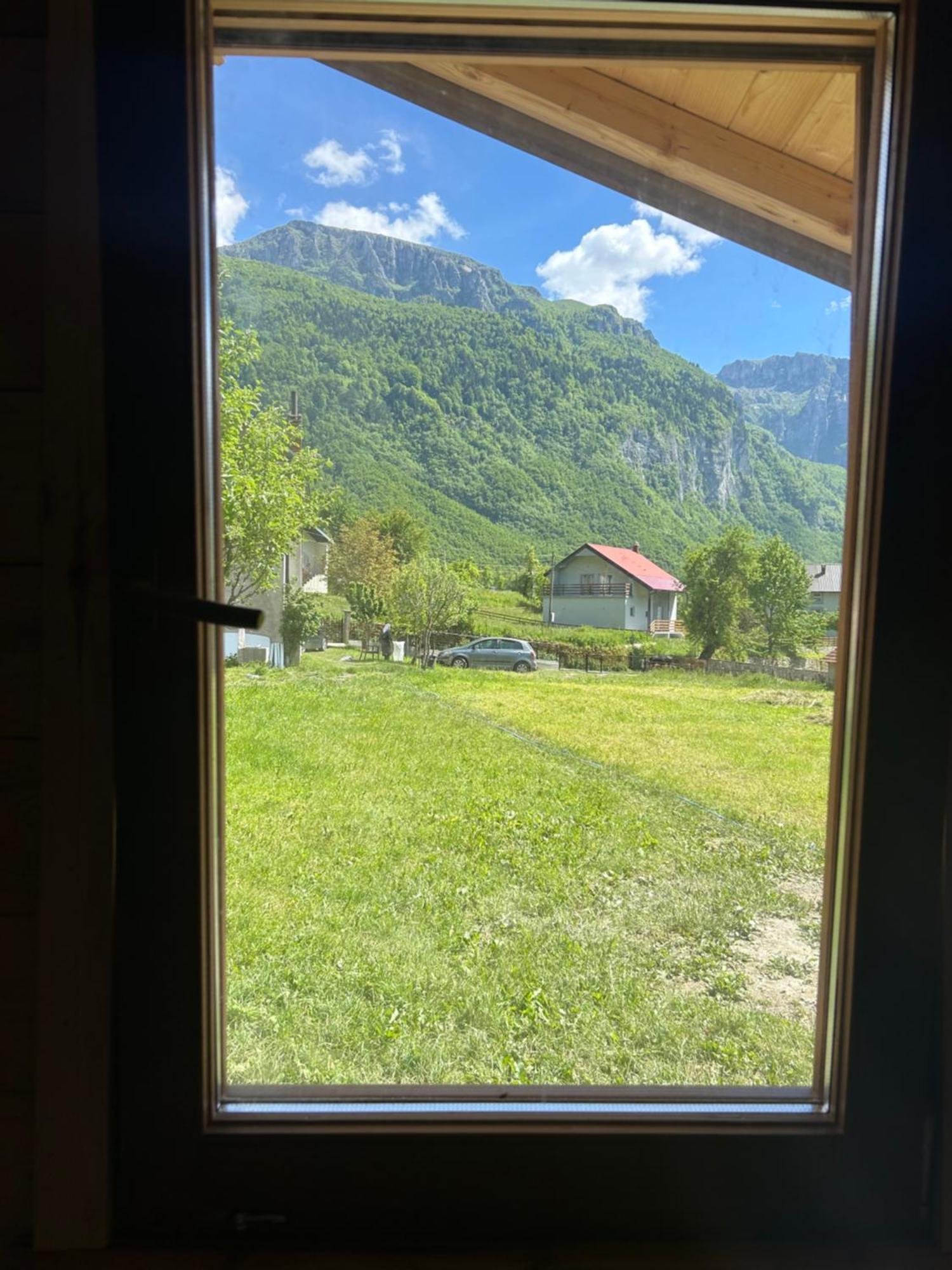 Alpet Chalet